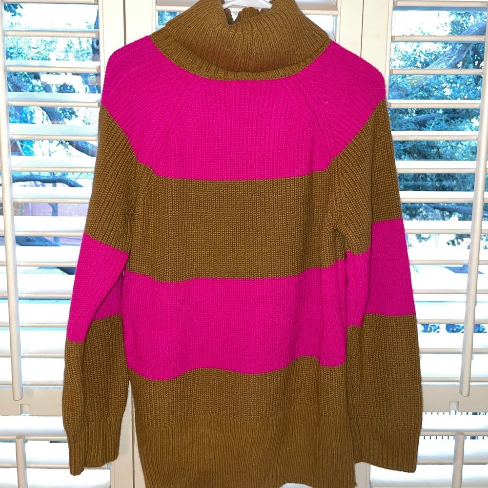 Medium, Stripped Sweater